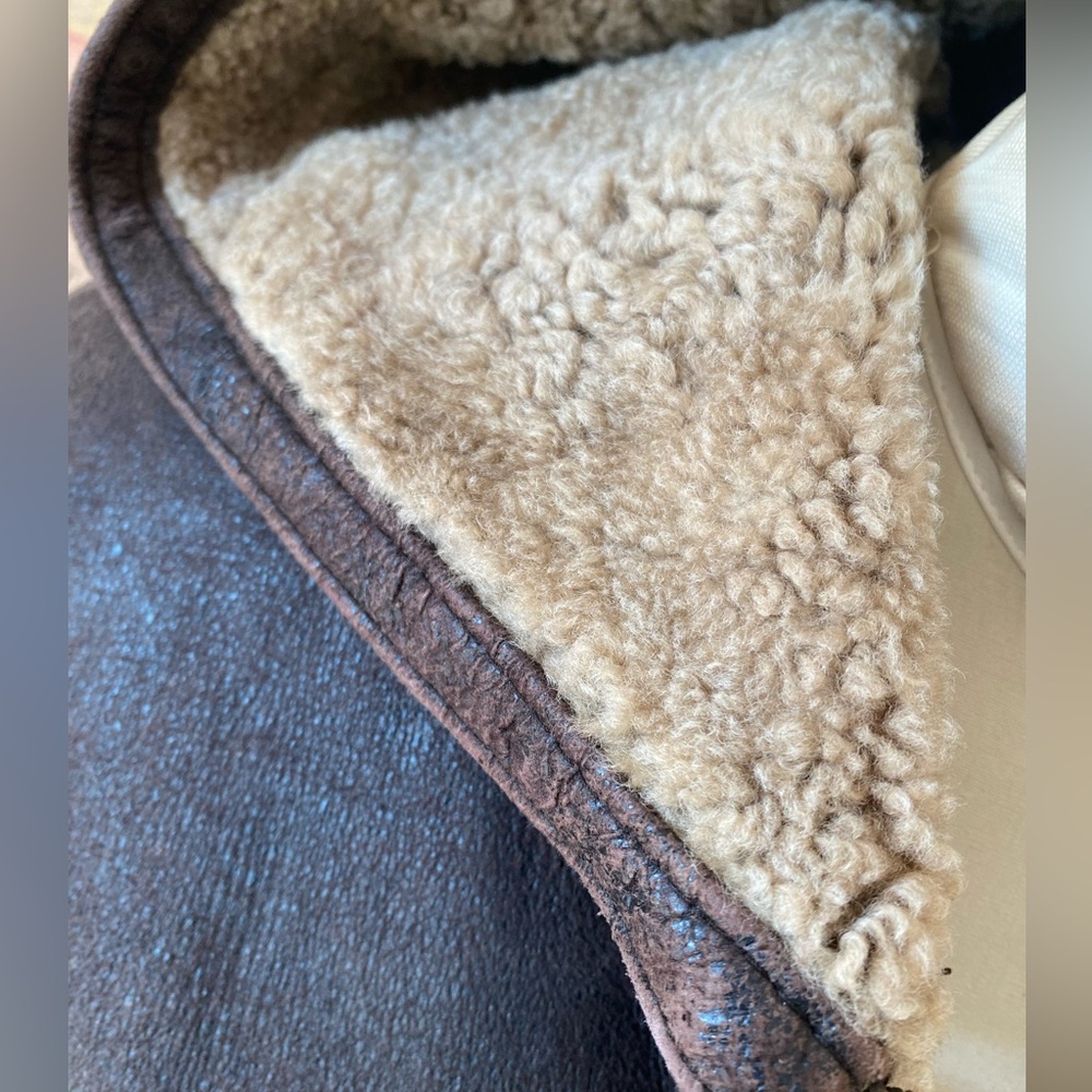 Vintage Original Shearling Coat - Picture 6 of 10